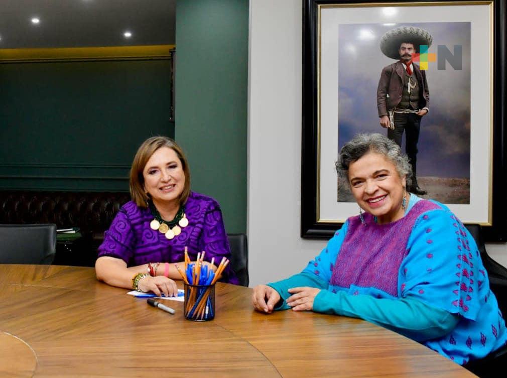 beatriz paredez y xochitl gálvez